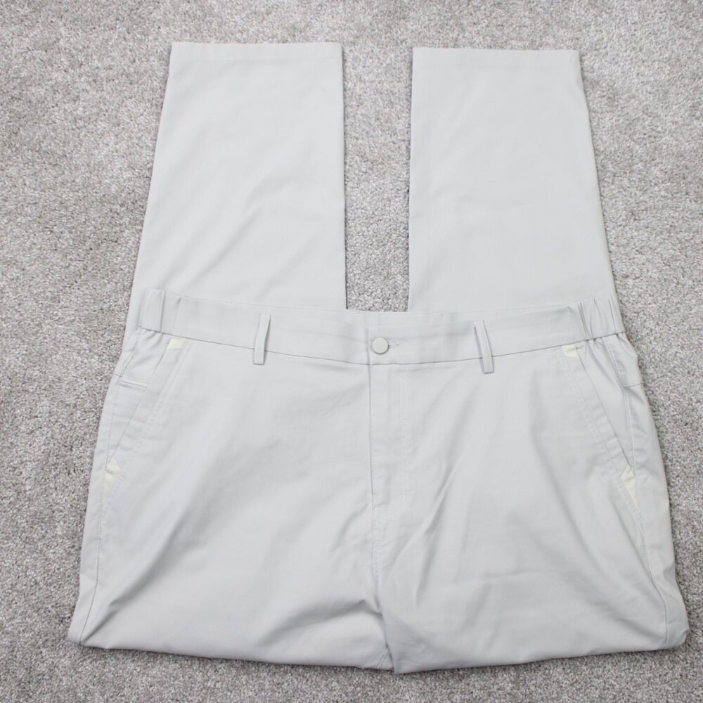 Men's Classic Chinos in Light Gray